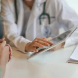 أعراض انسحاب ليريكا النفسية والجسدية وكيفية السيطرة عليها